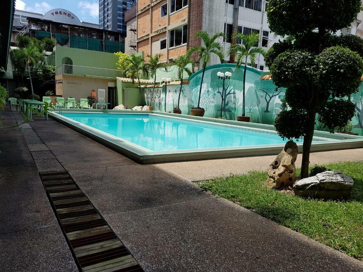 The Park Hotel Sukhumvit 7 Bangkok Dış mekan fotoğraf