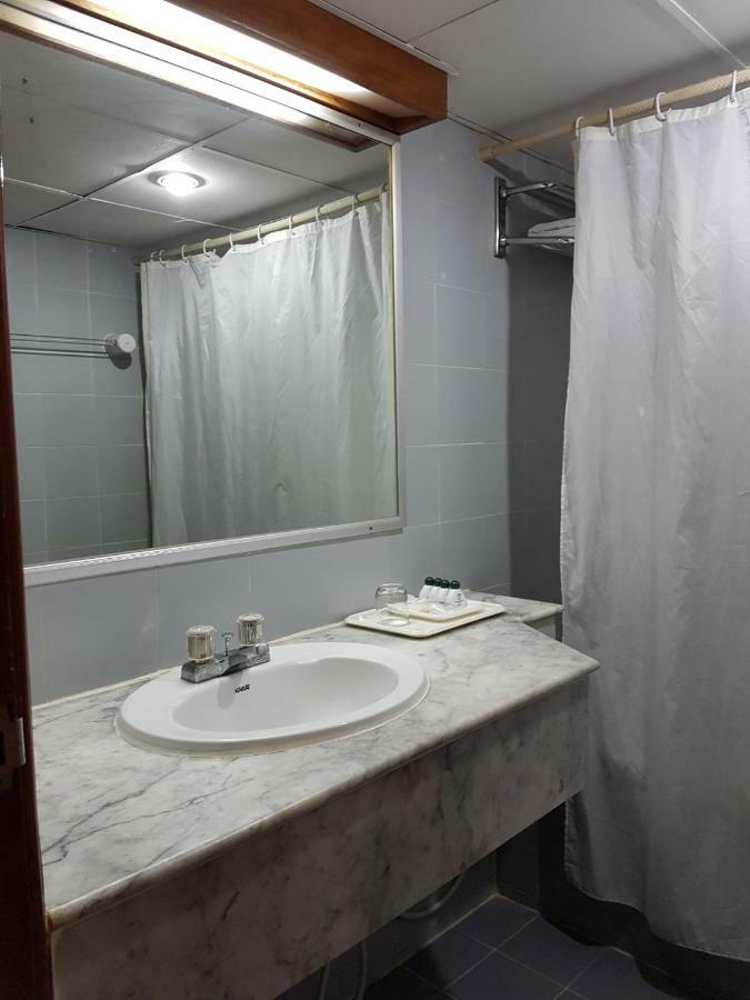 The Park Hotel Sukhumvit 7 Bangkok Dış mekan fotoğraf