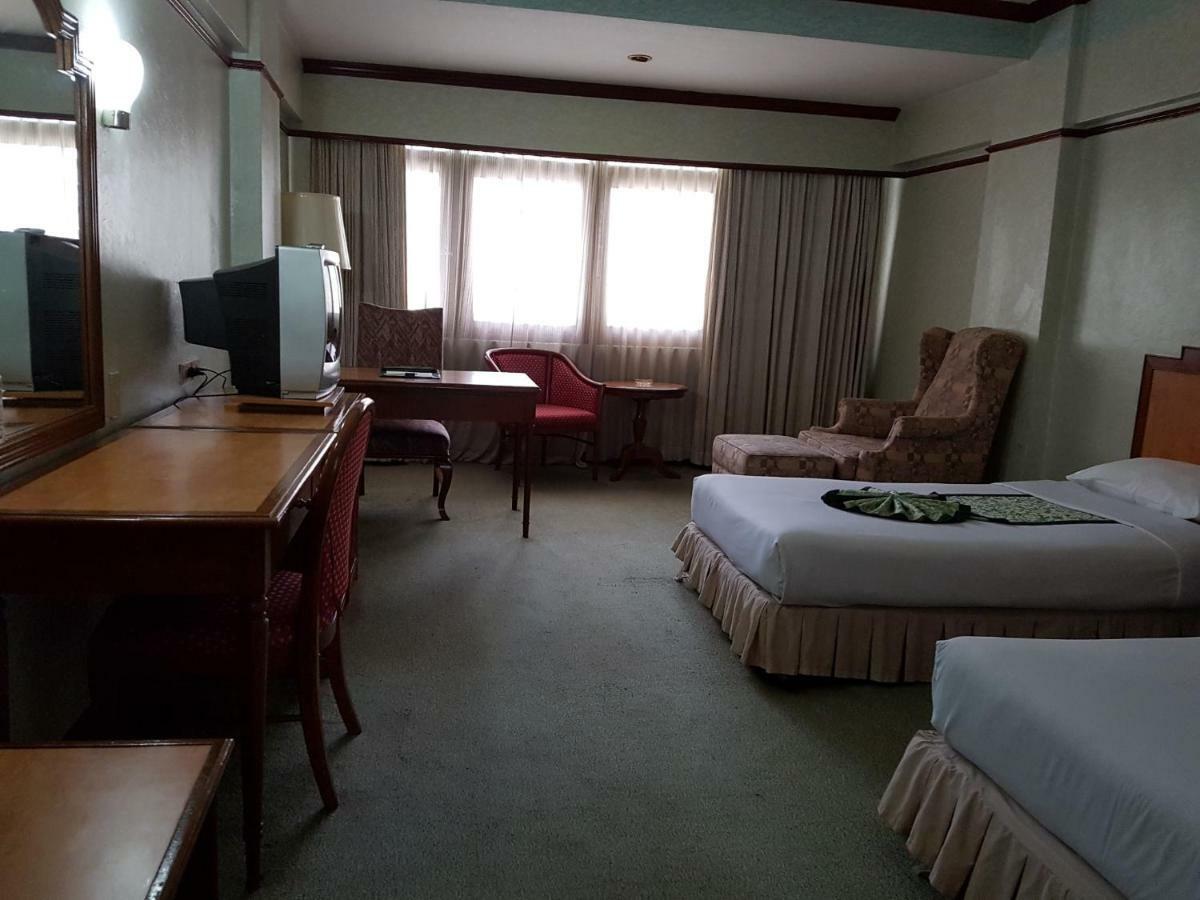 The Park Hotel Sukhumvit 7 Bangkok Dış mekan fotoğraf